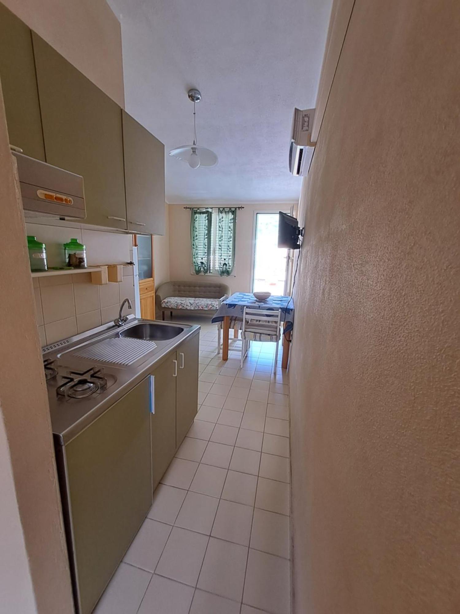 Appartamenti Teulada Di Laura Cameră foto
