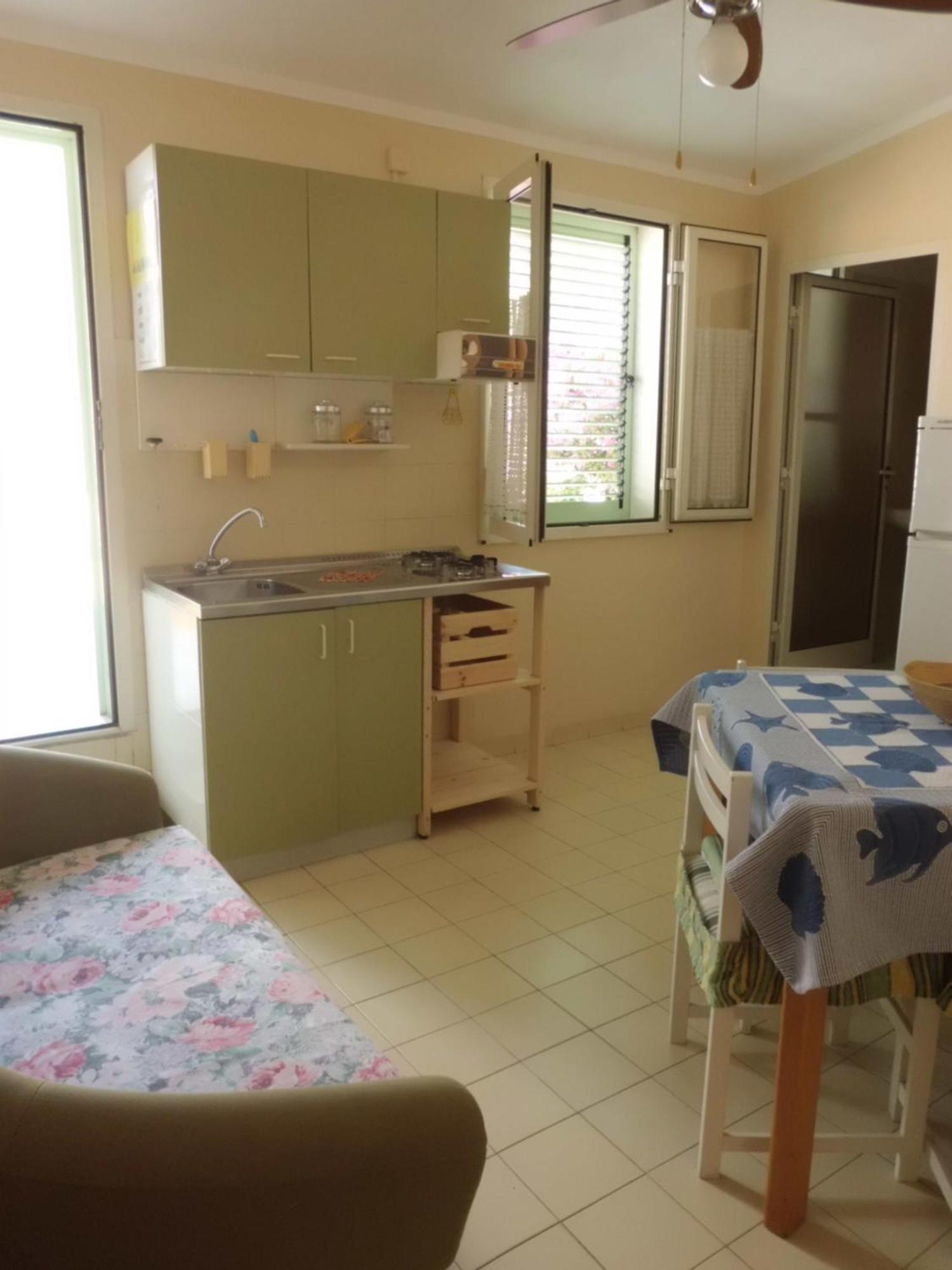 Appartamenti Teulada Di Laura Cameră foto