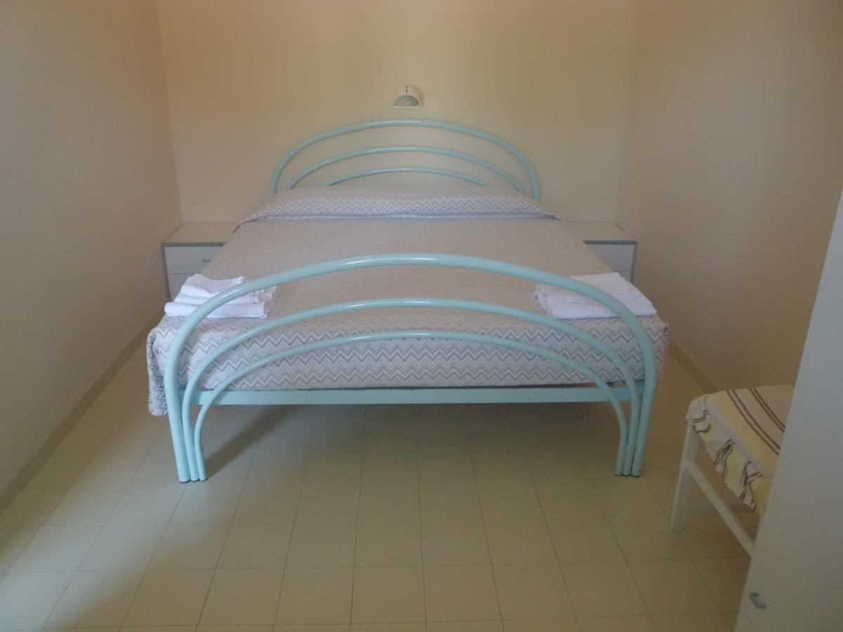 Appartamenti Teulada Di Laura Cameră foto